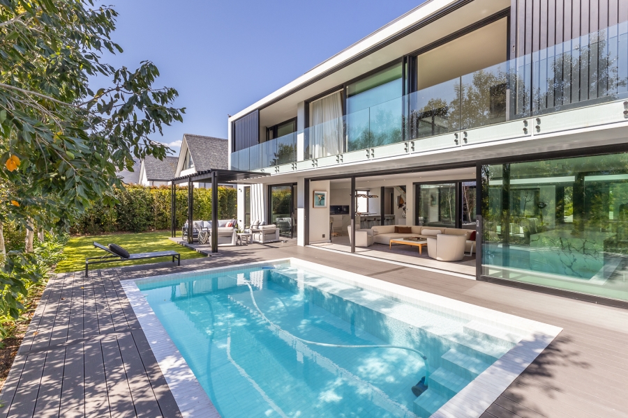 4 Bedroom Property for Sale in Pearl Valley at Val de Vie Western Cape